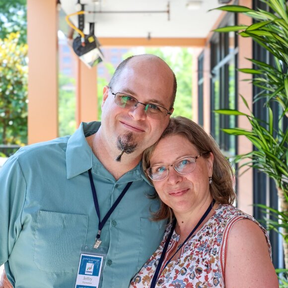 Meet your Posher, Kimberly - Picture 2 of 2